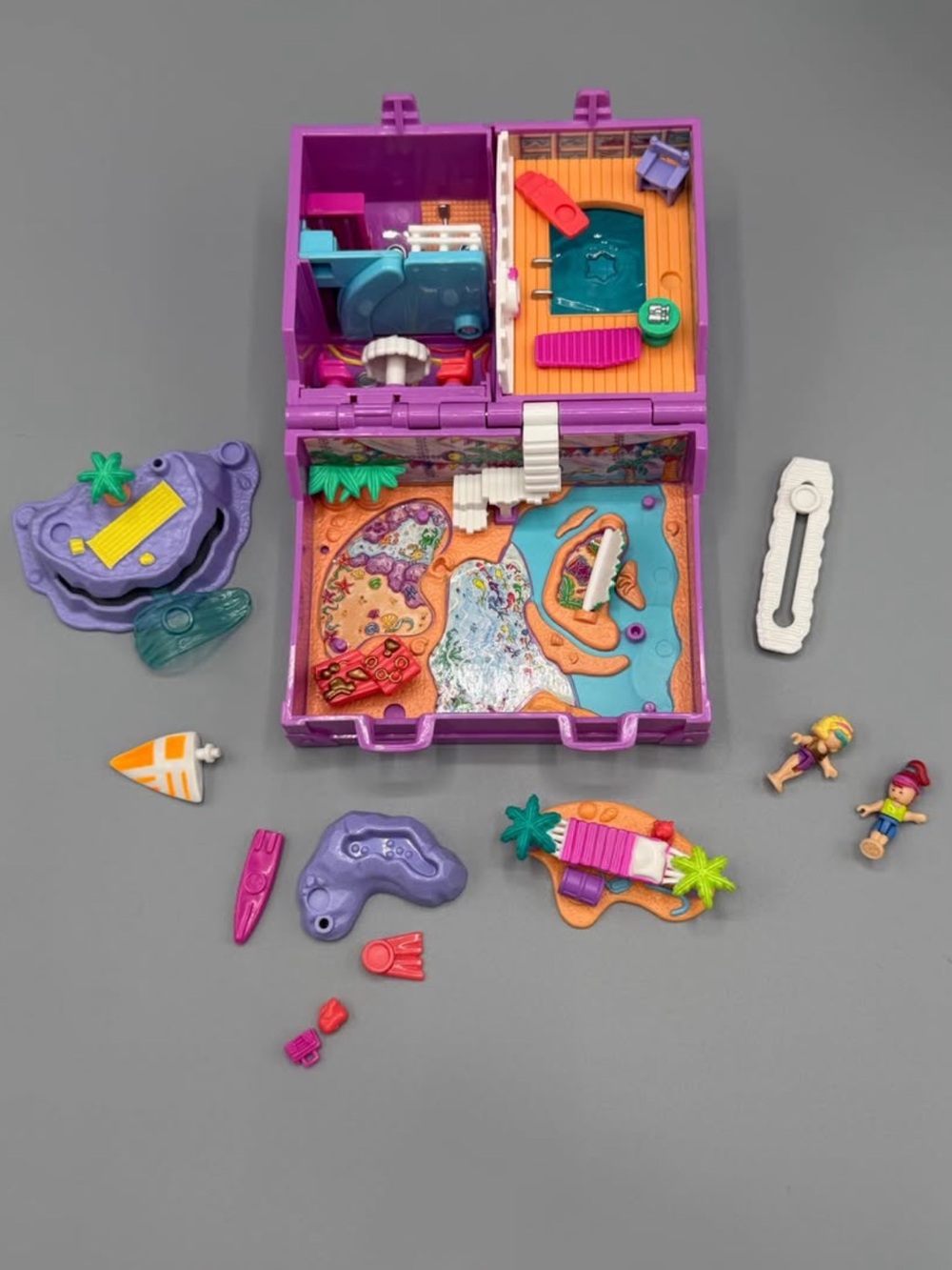 Vintage 1996 Complete Set Bluebird Toys Polly Pocket Surf N Swim Island